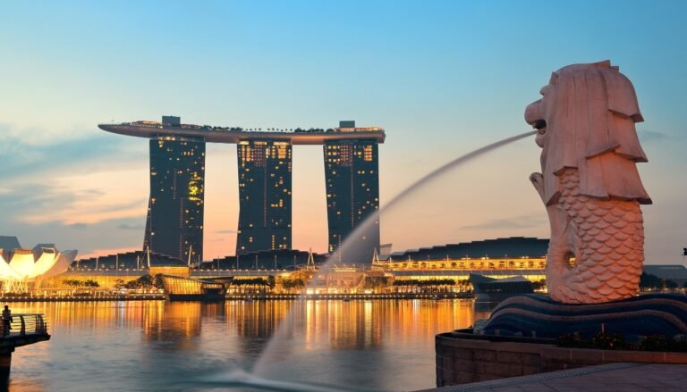 Discover Top Neighborhoods in Singapore - from Sentosa's beaches to Chinatown's culture. Your guide to the 'Top Neighborhoods in Singapore You Must Explore'.
